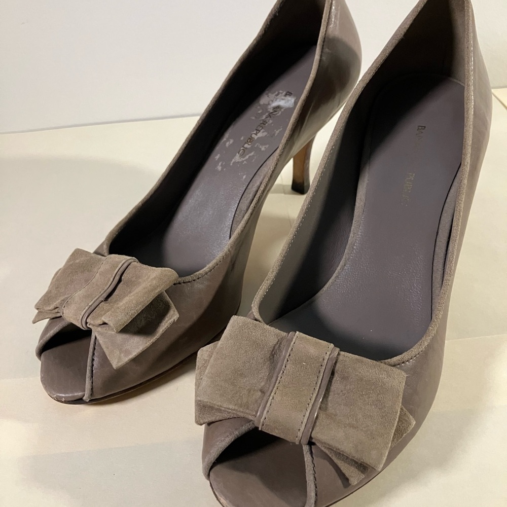 Banana Republic Taupe Peep-Toe Heels with Bow